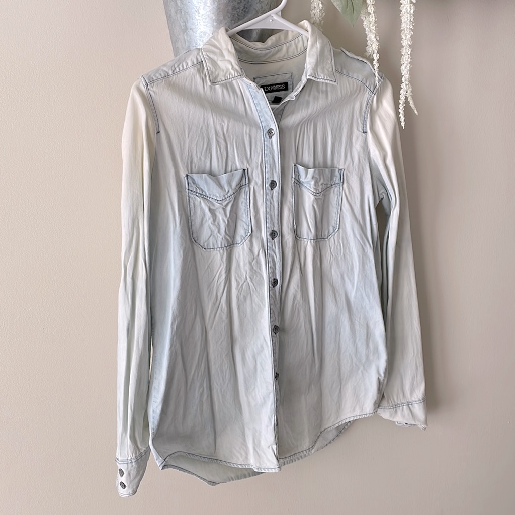 Express Chambray Button Down